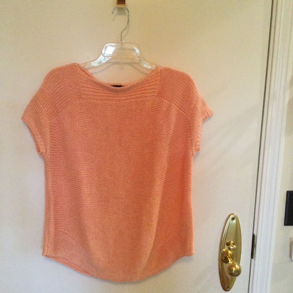 Linen cap sleeve sweater